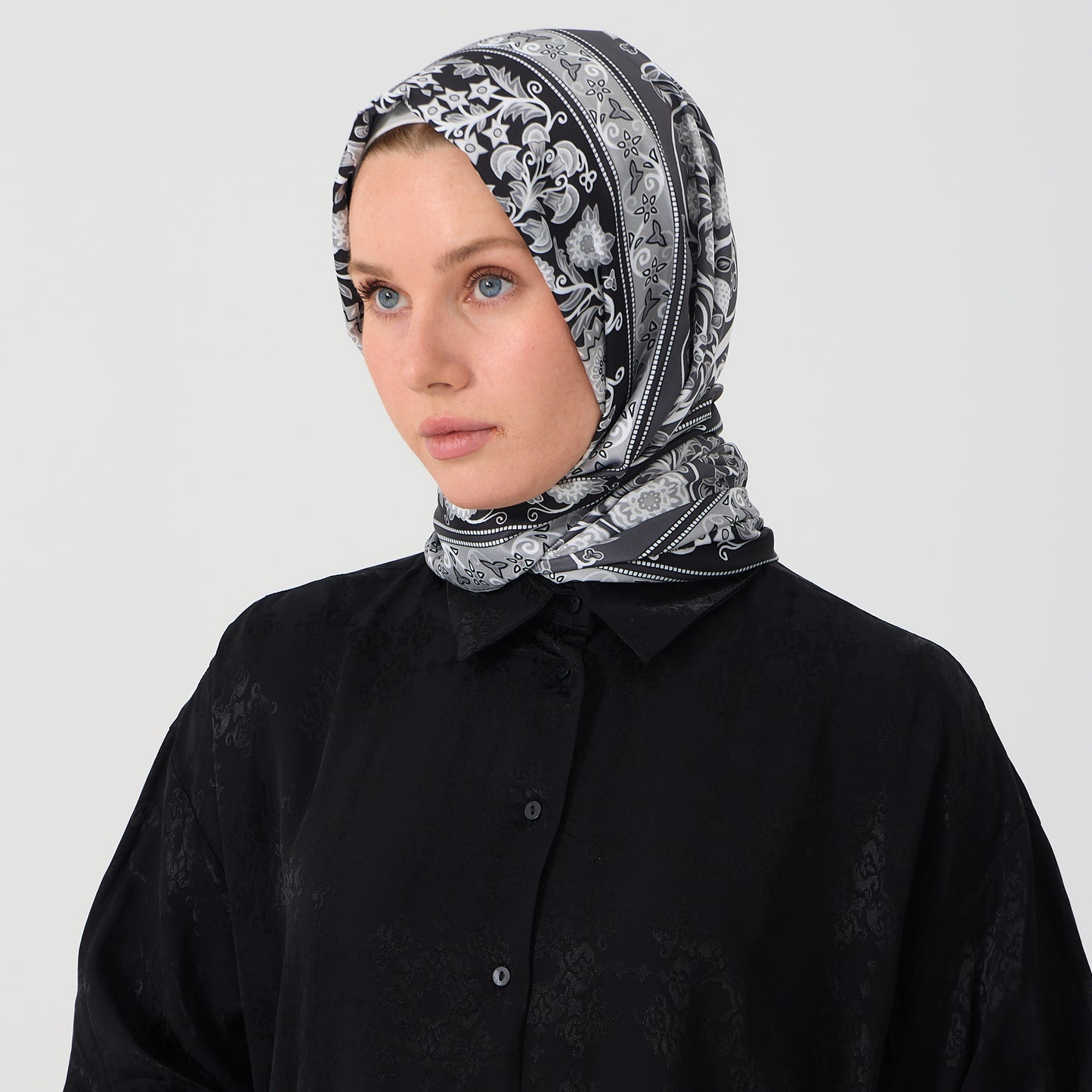 Nada Hijab (Rectangle)