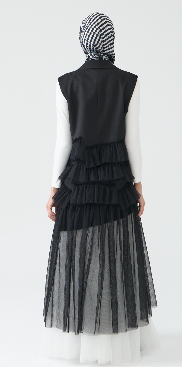 Sleeveless Longline Blazer with Tulle Detailing
