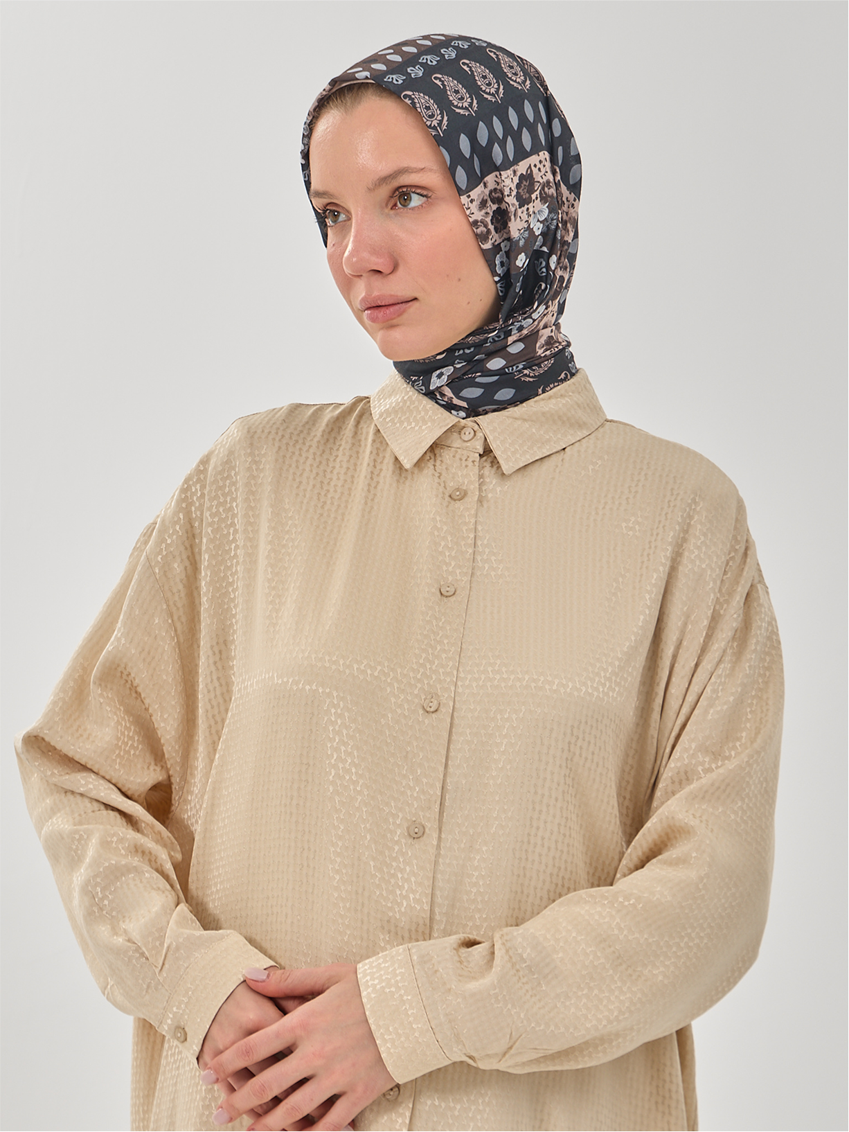 Chic Overcoats for Women - Elegant & Modest Designs