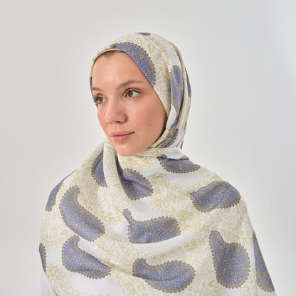 Bold Paisley Print Hijab (Rectangle)