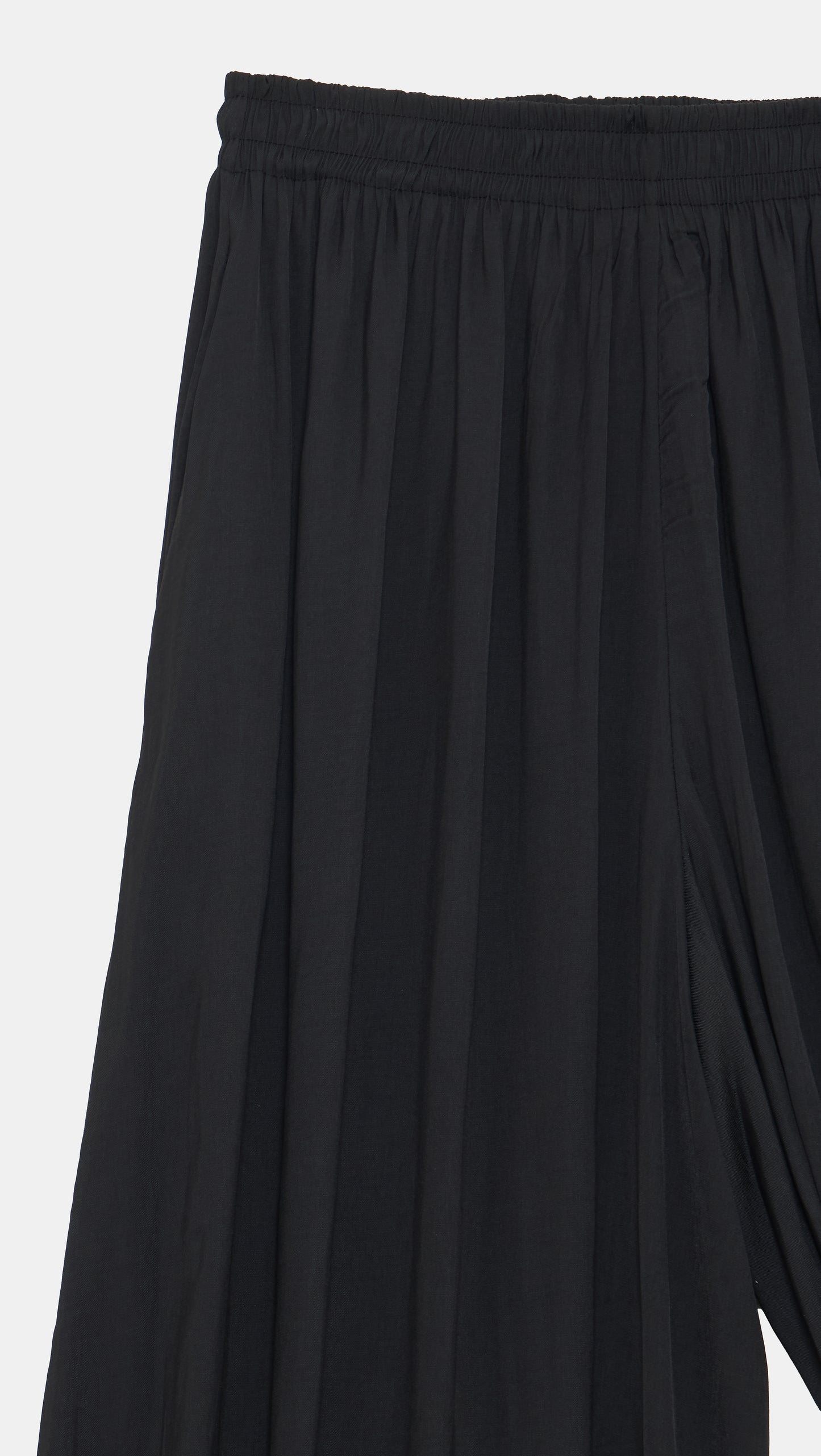 Wide-Leg Pleated Palazzo Pants (9209)