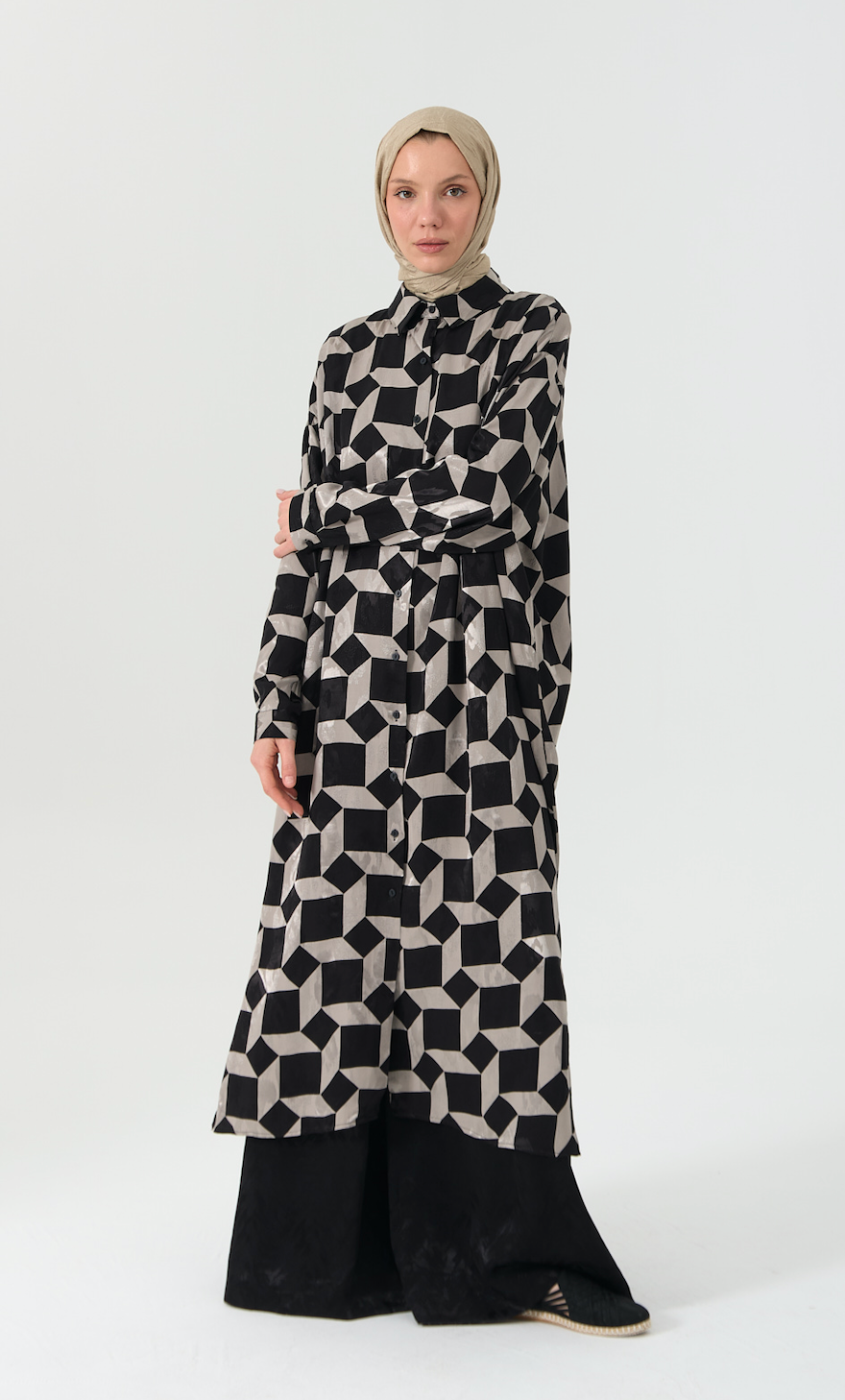 Geometric Pattern Oversized Long Shirt Dress