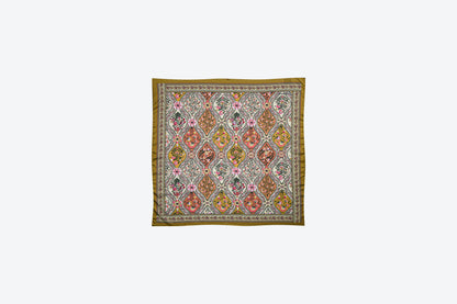 Lina Hijab (Square)
